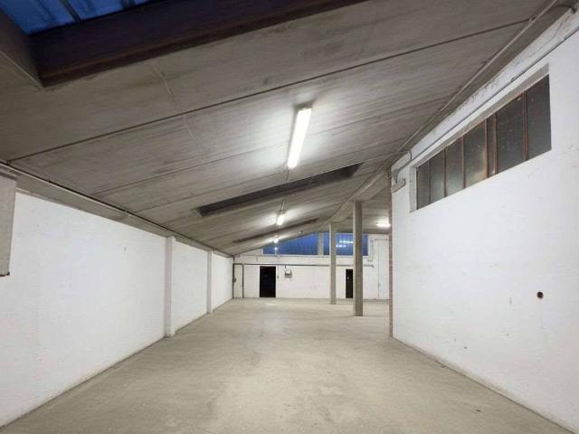 Locale Commerciale in affitto a Malo, Veneto