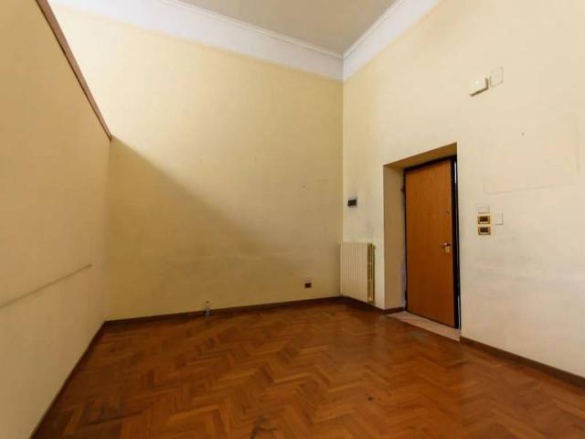 Locale Commerciale in affitto a Puglia, Foggia