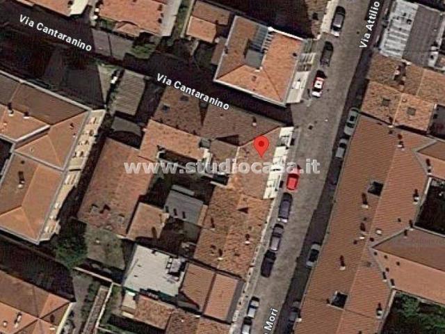 Locale Commerciale in affitto a Fiera-Catena, San Giorgio Di Mantova