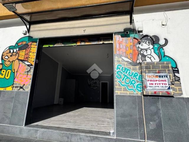 Locale Commerciale in affitto a Marano Di Napoli, Campania
