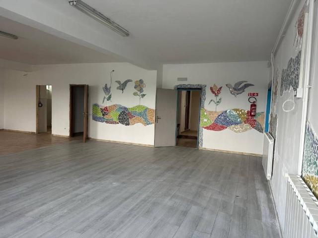 Locale Commerciale in affitto a Pozzillo, Marano Di Napoli