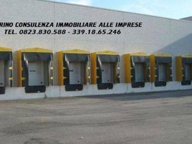 Locale Commerciale in affitto a Pagani di Marcianise, Marcianise