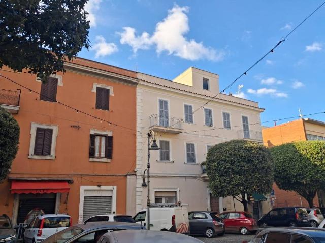 Locale Commerciale in affitto a Roma Capitale, Lazio
