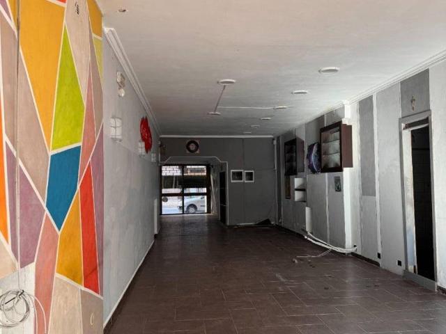 Locale Commerciale in affitto a Marsciano, Umbria