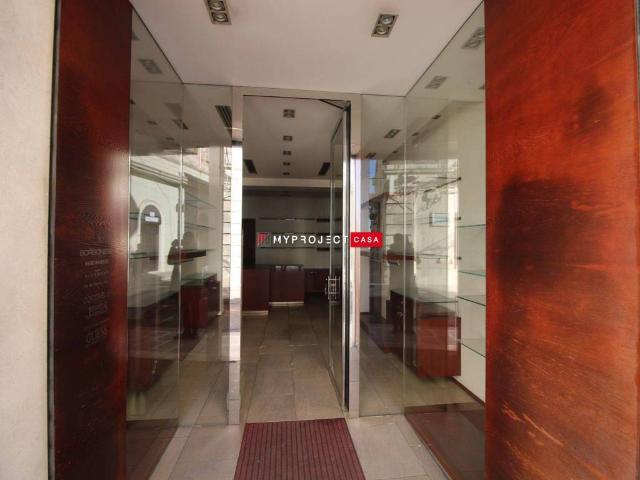 Locale Commerciale in affitto a Puglia, Taranto