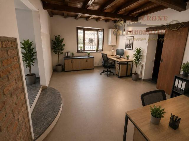 Locale Commerciale in affitto a Marzano, Lombardia