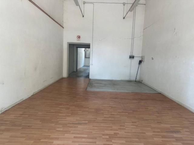 Locale Commerciale in affitto a Unione dei comuni della Bassa Romagna, Massa Lombarda