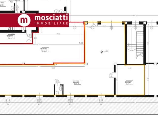 Locale Commerciale in affitto a Marche, Macerata