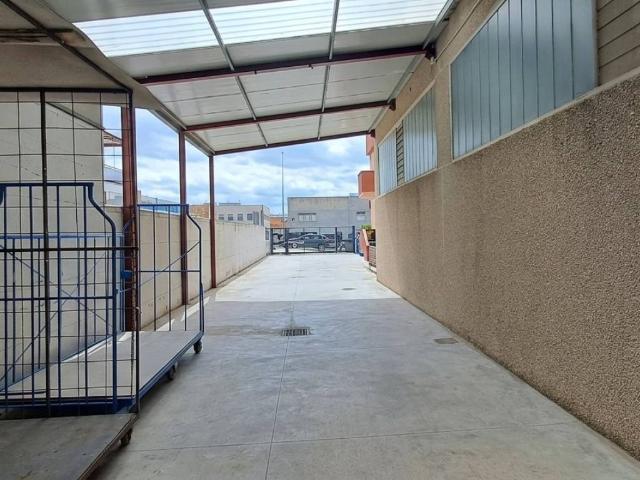 Locale Commerciale in affitto a Zona PAIP 2, Matera
