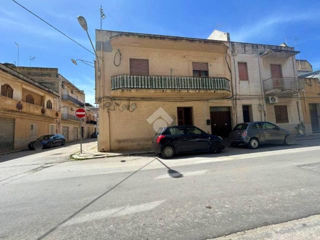 Locale Commerciale in affitto a Trasmazaro, Mazara Del Vallo