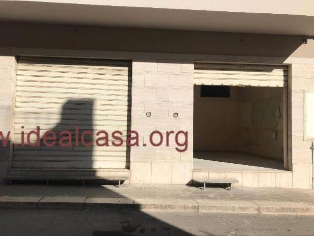Locale Commerciale in affitto a Trasmazaro, Mazara Del Vallo