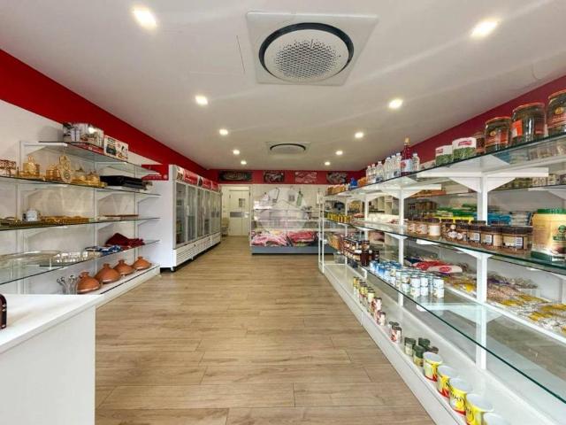 Locale Commerciale in affitto a Molinetto, Mazzano