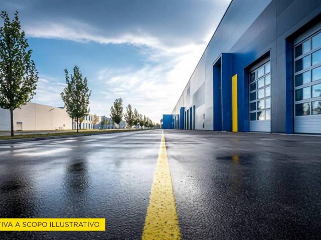 Locale Commerciale in affitto a Melegnano, Lombardia