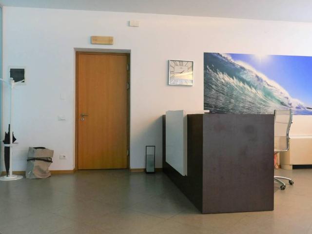 Locale Commerciale in affitto a Burggrafenamt - Burgraviato, Merano - Meran