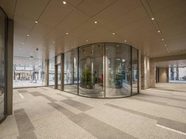 Locale Commerciale in affitto a Burggrafenamt - Burgraviato, Merano - Meran