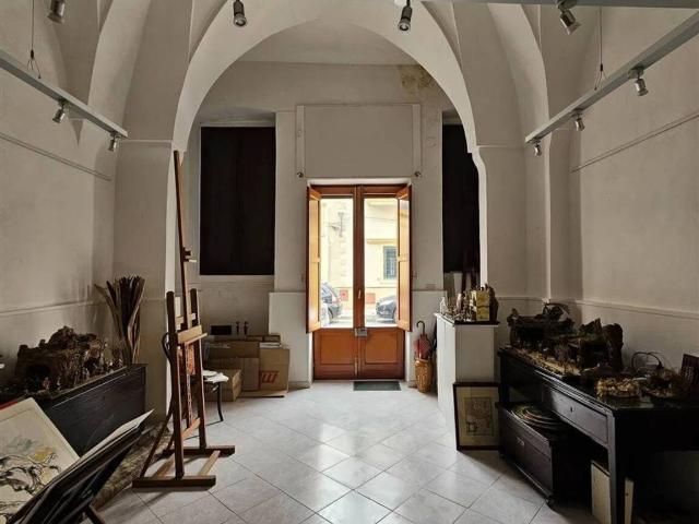 Locale Commerciale in affitto a Puglia, Brindisi
