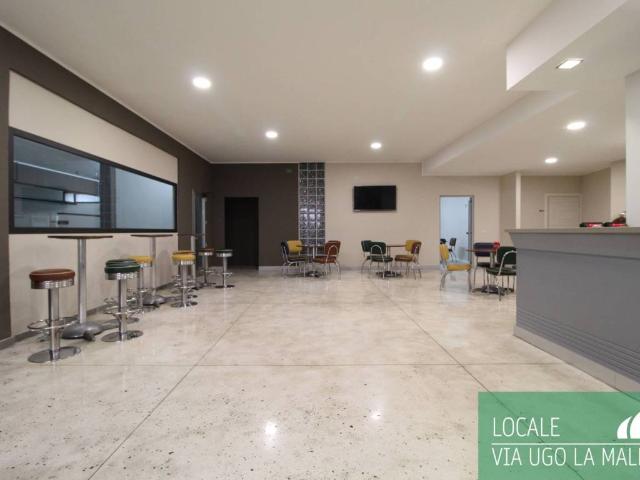 Locale Commerciale in affitto a Puglia, Brindisi