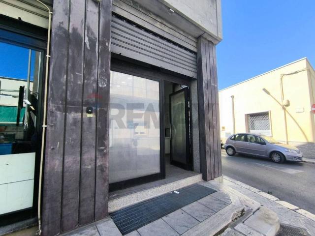 Locale Commerciale in affitto a Puglia, Brindisi
