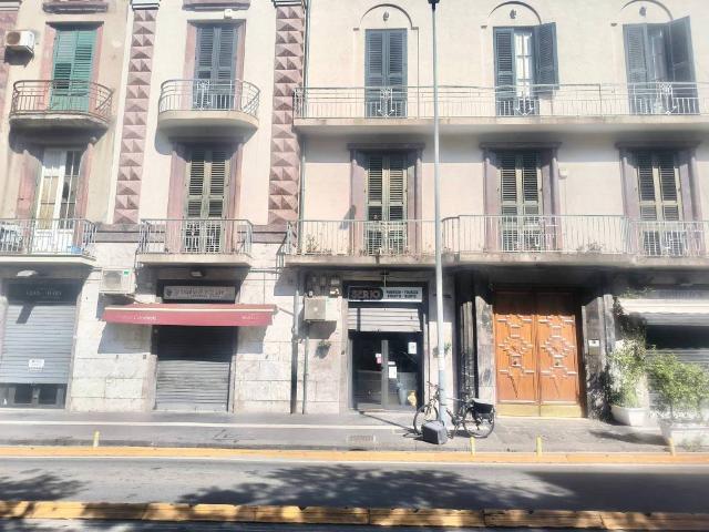 Locale Commerciale in affitto a IV Circoscrizione, Messina
