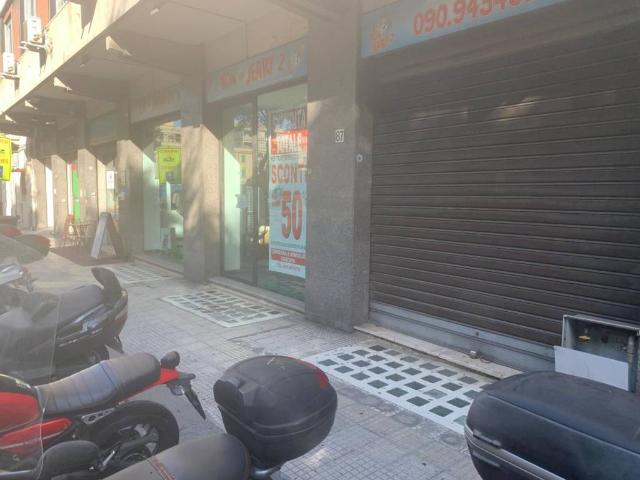 Locale Commerciale in affitto a IV Circoscrizione, Messina