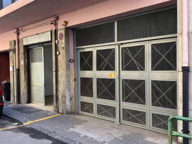 Locale Commerciale in vendita a IV Circoscrizione, Messina