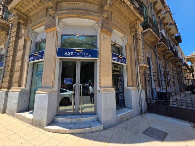 Locale Commerciale in affitto a IV Circoscrizione, Messina