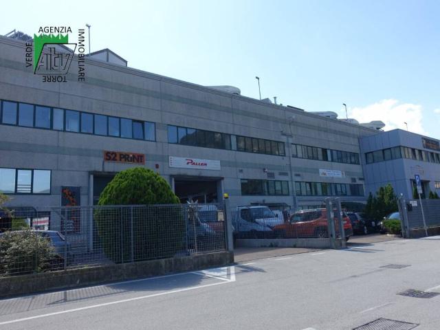 Locale Commerciale in affitto a Comunità Rotaliana-Königsberg, Mezzocorona