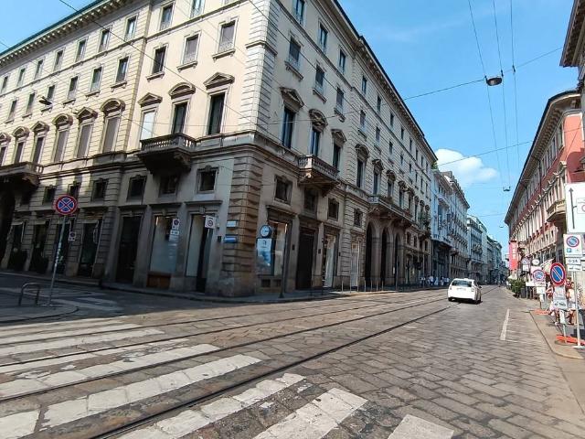 Locale Commerciale in affitto a Municipio 1, Milano