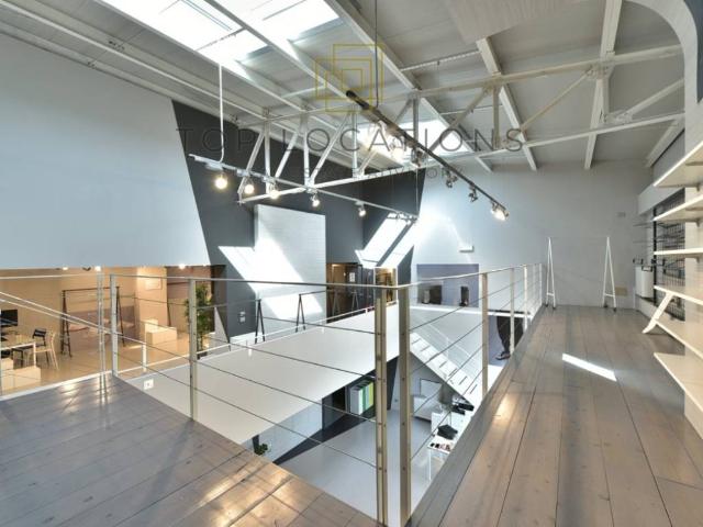 Locale Commerciale in affitto a Municipio 6, Milano