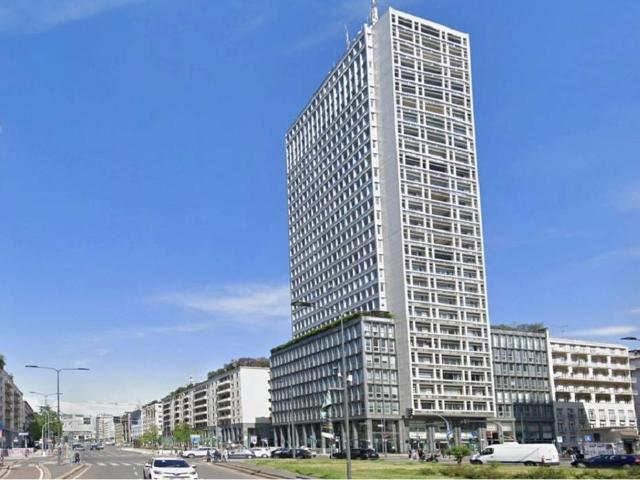 Locale Commerciale in affitto a Municipio 2, Milano