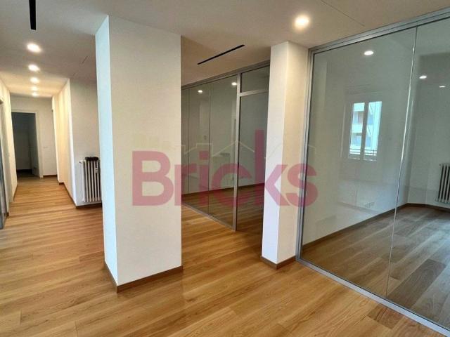 Locale Commerciale in affitto a Milano