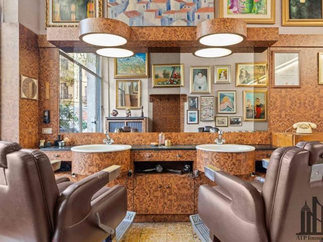 Locale Commerciale in affitto a Municipio 6, Milano