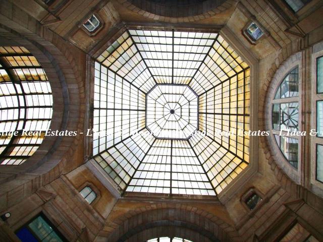 Locale Commerciale in affitto a Duomo, Milano