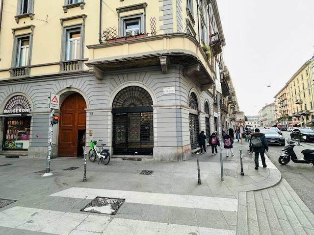 Locale Commerciale in affitto a Municipio 6, Milano