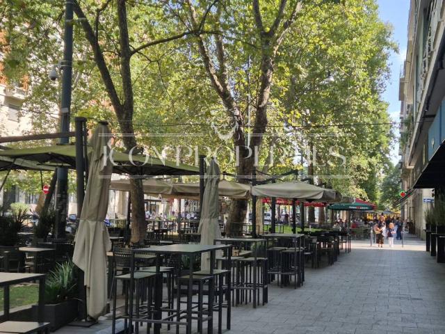 Locale Commerciale in affitto a Pagano, Milano