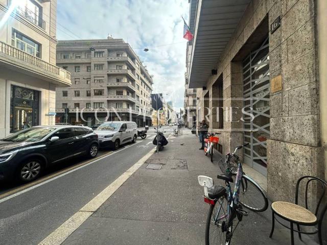 Locale Commerciale in affitto a Municipio 1, Milano