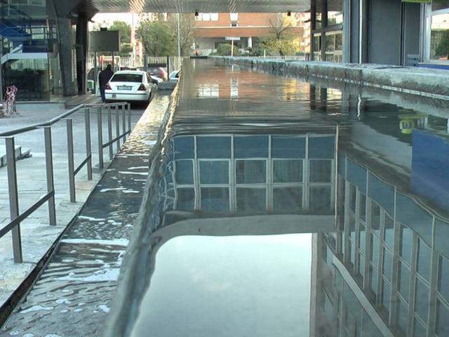 Locale Commerciale in affitto a Municipio 4, Milano