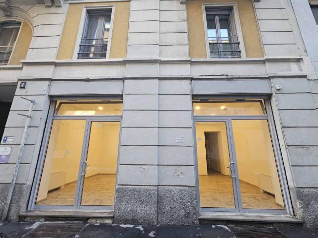 Locale Commerciale in affitto a Brera, Milano