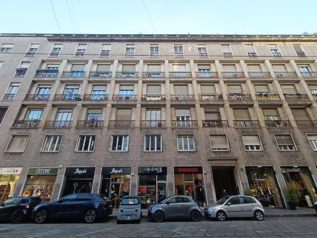 Locale Commerciale in affitto a Milano