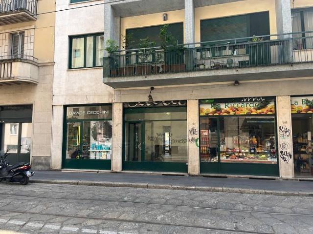 Locale Commerciale in affitto a Municipio 1, Milano