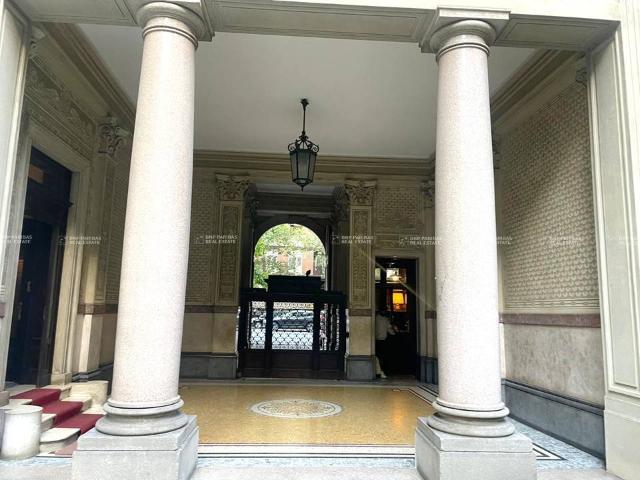 Locale Commerciale in affitto a Municipio 1, Milano