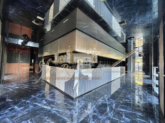 Locale Commerciale in affitto a Brera, Milano