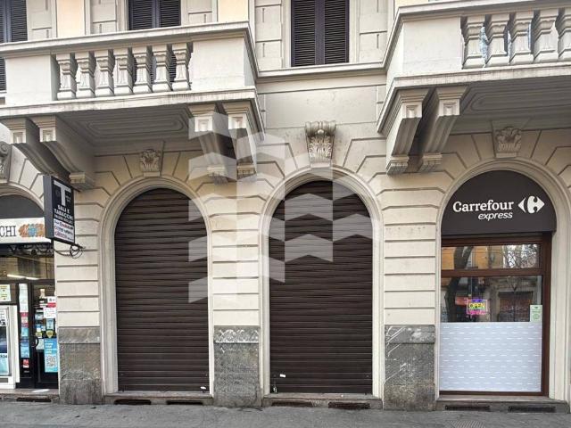 Locale Commerciale in affitto a Municipio 1, Milano