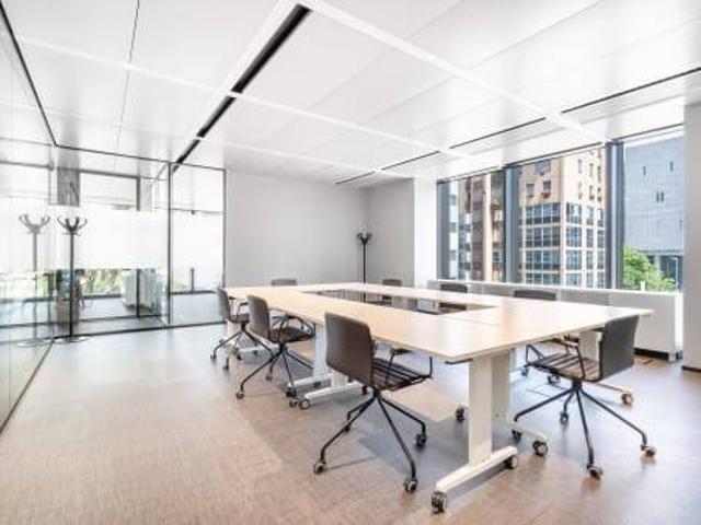 Locale Commerciale in affitto a Centro storico, Milano