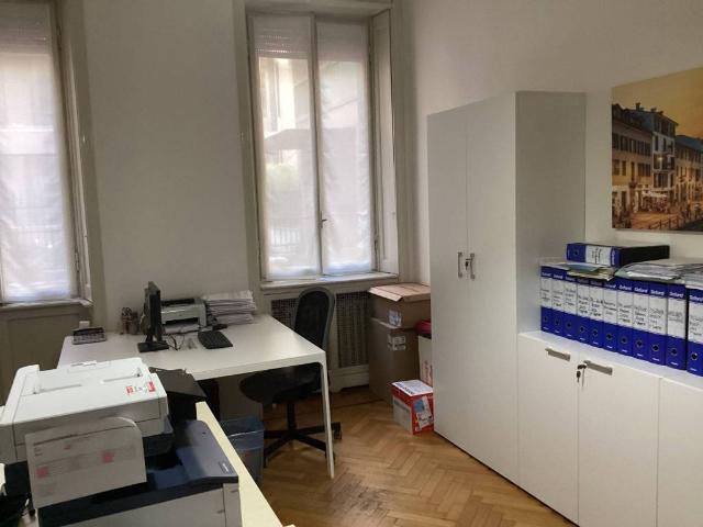 Locale Commerciale in affitto a Municipio 2, Milano