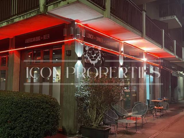 Locale Commerciale in affitto a Ticinese, Milano