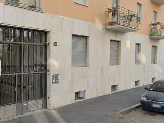 Locale Commerciale in affitto a Municipio 2, Milano