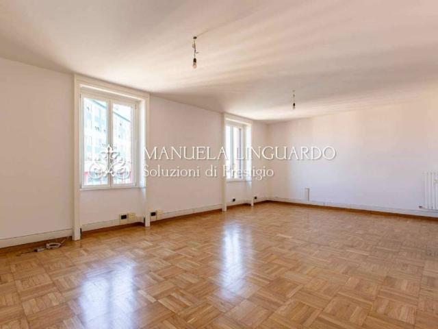 Locale Commerciale in affitto a Milano