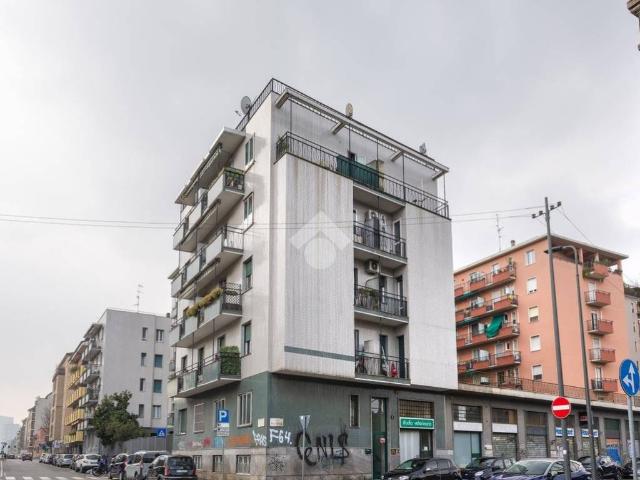 Locale Commerciale in affitto a Municipio 2, Milano