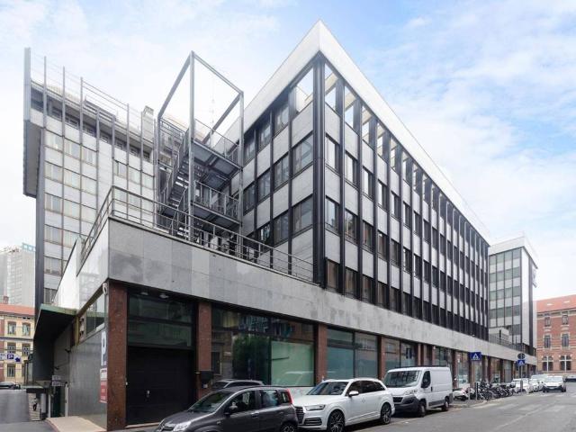 Locale Commerciale in affitto a Municipio 2, Milano